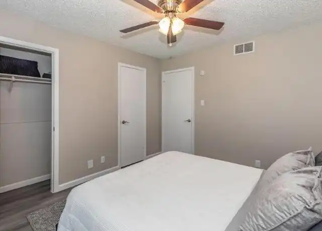 Property at 3311 SW H K Dodgen Loop, Temple, TX, 76502, 2 beds, 1 bath, [object Object]