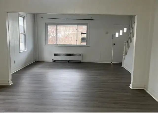 Property at 407 McLean St, Wilkes Barre, PA, 18702, 3 beds, 1 bath, [object Object]