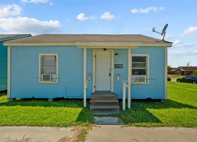 Property at 331 9th St N, Texas City, TX, 77590, 1 bed, 1 bath, [object Object]