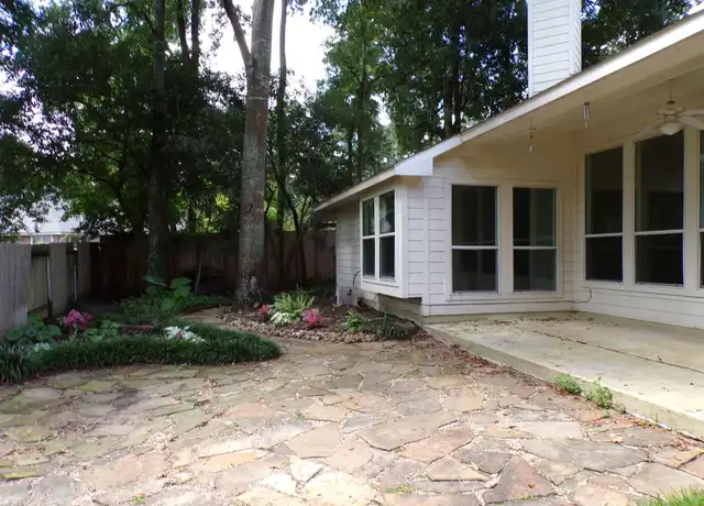 Property at 22 Quince Tree Pl, Conroe, TX, 77385, 3 beds, 2 baths, [object Object]