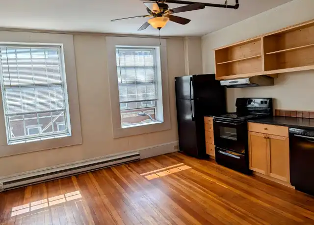 Property at 83 Main St Unit (83 Main St) 83M-R301, Brattleboro, VT, 05301, 1 bed, 1 bath, [object Object]