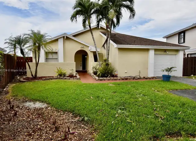 Property at 15015 SW 52nd Ln, Miami, FL, 33185, 3 beds, 2 baths, [object Object]