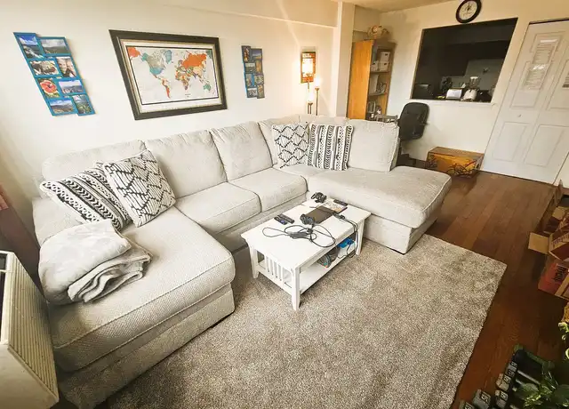 Property at 6821 N Sheridan Road - 6821 N Sheridan Rd, Chicago, IL, 60626, 1 bed, 1 bath, [object Object]