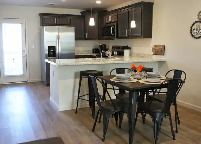 Property at Cove at Pine Ridge - 610 Universal Dr, Lyman, SC, 29365, 1-3 bed, 1-2.5 bath, [object Object]
