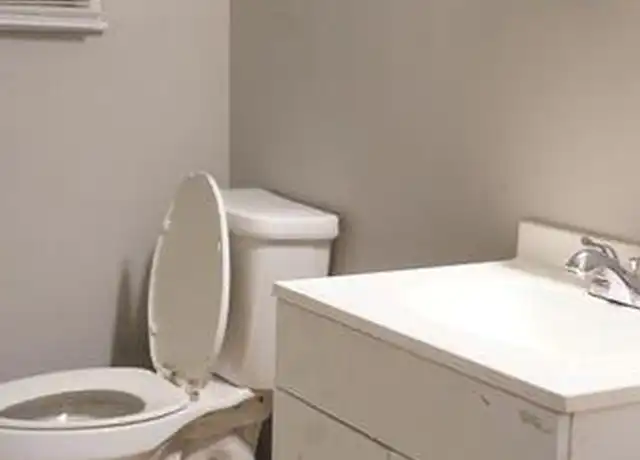 Property at 2128 Broadway Ave, Jacksonville, FL, 32209, 1 bed, 1 bath, [object Object]
