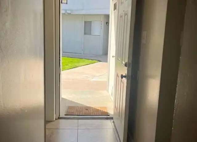 Property at 4435 Parker Ave Unit 4437, Bakersfield, CA, 93309, 2 beds, 1.5 baths, [object Object]