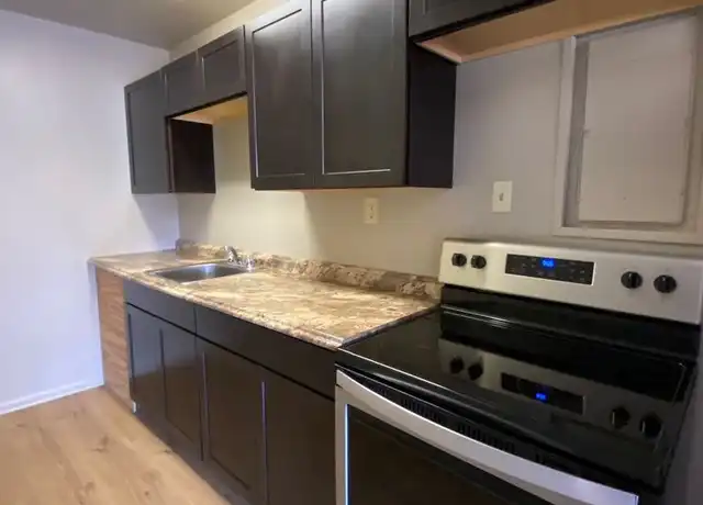 Property at 217 S Lincoln St Unit 1, Bloomington, IN, 47408, 1 bed, 1 bath, [object Object]