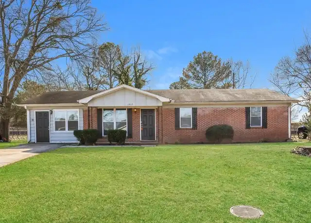 Property at 1517 Douthit St SW, Decatur, AL, 35601, 3 beds, 2 baths, [object Object]