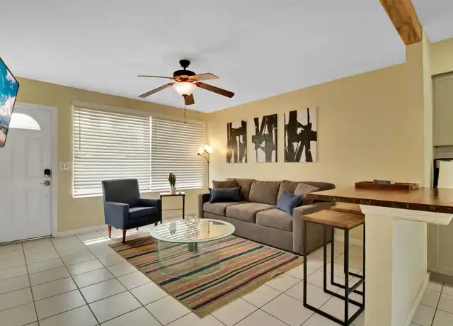 Property at 1031 SW 3rd St, Hallandale Beach, FL, 33009, 2 beds, 1 bath, [object Object]