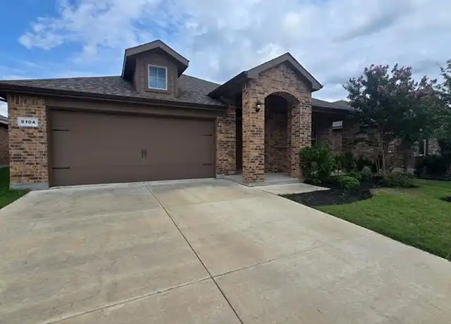 Property at 9104 Herringbone Dr, Fort Worth, TX, 76131, 3 beds, 2 baths, [object Object]