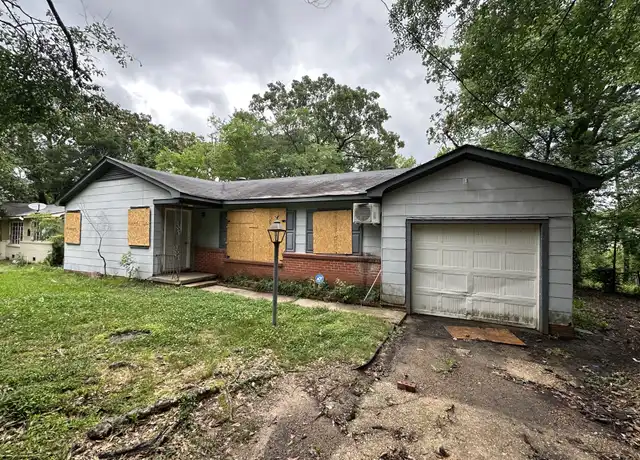 Property at 1736 Gibralter Dr, Jackson, MS, 39204, 3 beds, 1 bath, [object Object]