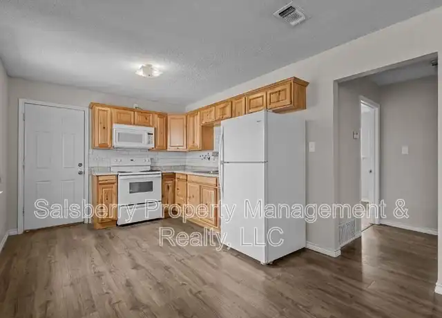 Property at 1213 NW 3rd Ave, Mineral Wells, TX, 76067, 2 beds, 1 bath, [object Object]