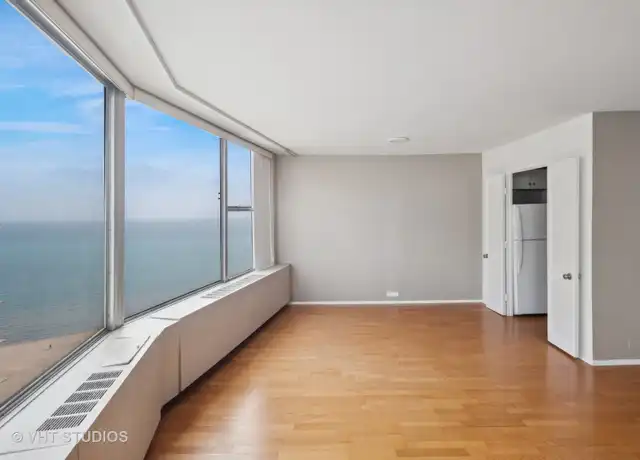 Property at 5757 N Sheridan Rd Unit 16C, Chicago, IL, 60660, 1 bed, 1 bath, [object Object]