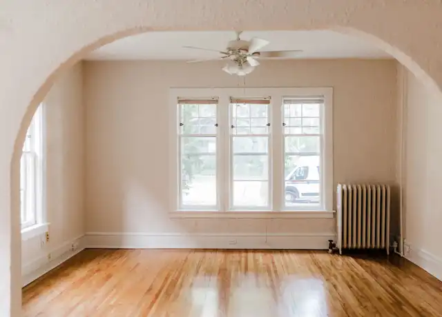 Property at 4312 Linden Hills Blvd Unit 102, Minneapolis, MN, 55410, 2 beds, 1 bath, [object Object]