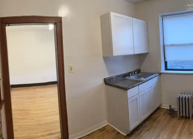 Property at 1518 W 83rd St Unit 1, Chicago, IL, 60620, 1 bed, 1 bath, [object Object]