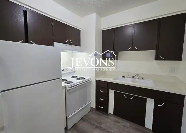 Property at 315 S Naches Ave Unit 5, Yakima, WA, 98901, 1 bed, 1 bath, [object Object]