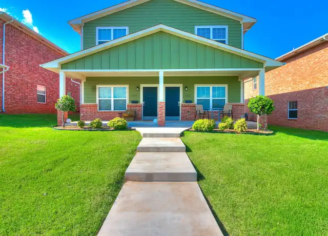 Property at 1265 E Main St, Edmond, OK, 73034, 3 beds, 2.5 baths, [object Object]