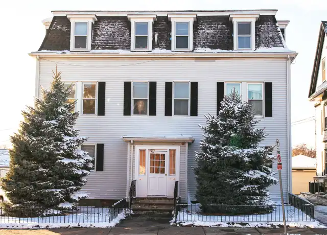 Property at 332 Main St Unit 2R, Everett, MA, 02149, 2 beds, 1 bath, [object Object]