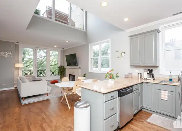 Property at 916 N Wood St, Chicago, IL, 60622, 3 beds, 3 baths, [object Object]