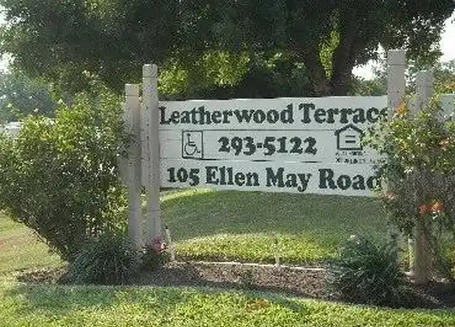 Property at 105 Ellen May Rd, Yoakum, TX, 77995, 1 bed, 1 bath, [object Object]