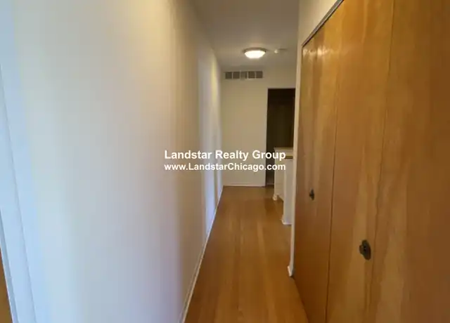 Property at 434 Elm Pl Unit 1, Highland Park, IL, 60035, 3 beds, 2.5 baths, [object Object]