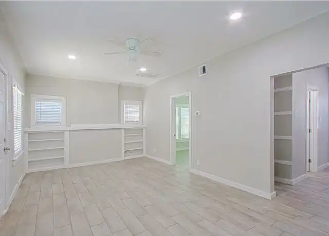 Property at 6812 N 23rd Ave Unit 6812 A, Phoenix, AZ, 85015, 1 bed, 1 bath, [object Object]