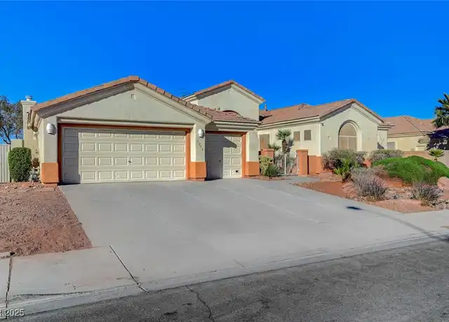 Property at 6204 Foxcroft Ave, Las Vegas, NV, 89108, 4 beds, 2.5 baths, [object Object]