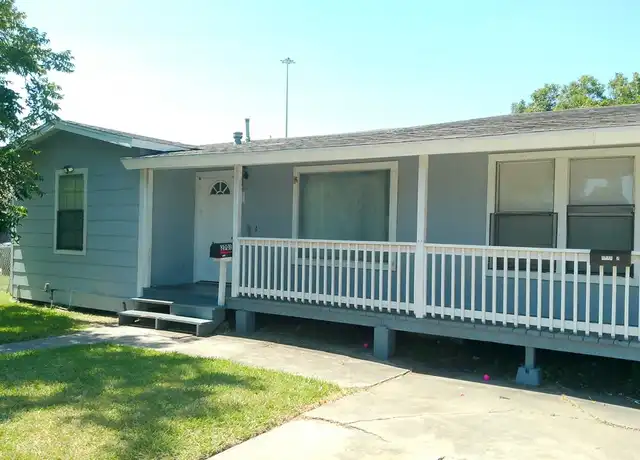 Property at 2701 Nemec St Unit 1, Corpus Christi, TX, 78415, 4 beds, 2 baths, [object Object]