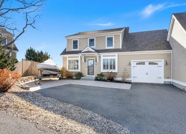 Property at 126 Eastern Ave Unit A, Gloucester, MA, 01930, 3 beds, 2.5 baths, [object Object]