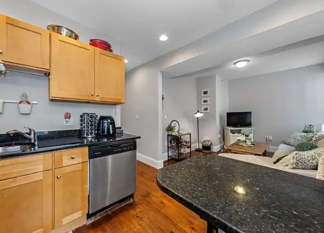 Property at 15 Sewall St, Roxbury, MA, 02120, 4 beds, 2 baths, [object Object]