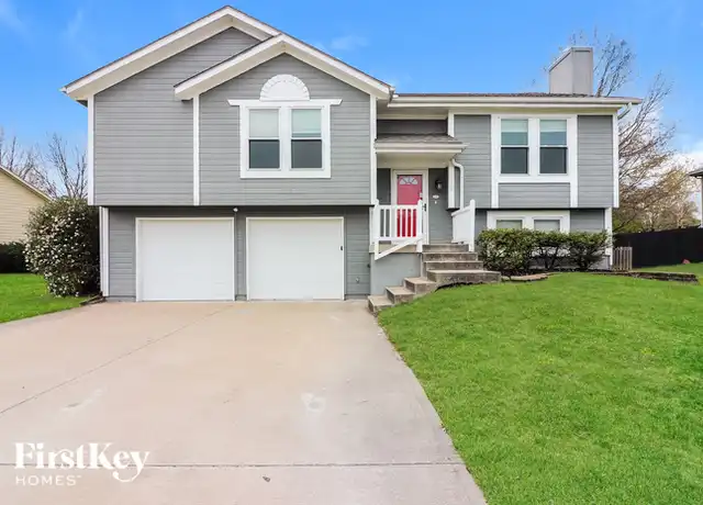 Property at 412 N Crest Dr, Raymore, MO, 64083, 3 beds, 2.5 baths, [object Object]