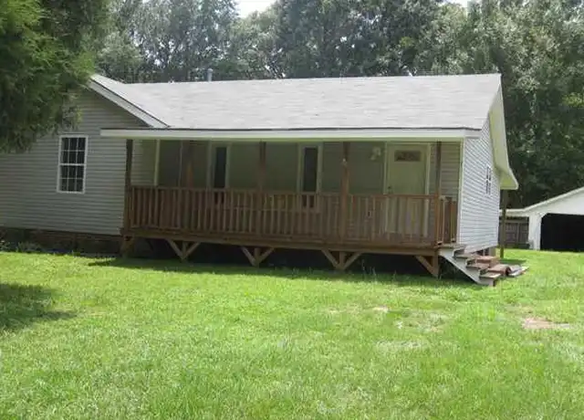 Property at 2404 E Hillwood Dr, Mobile, AL, 36605, 2 beds, 1 bath, [object Object]