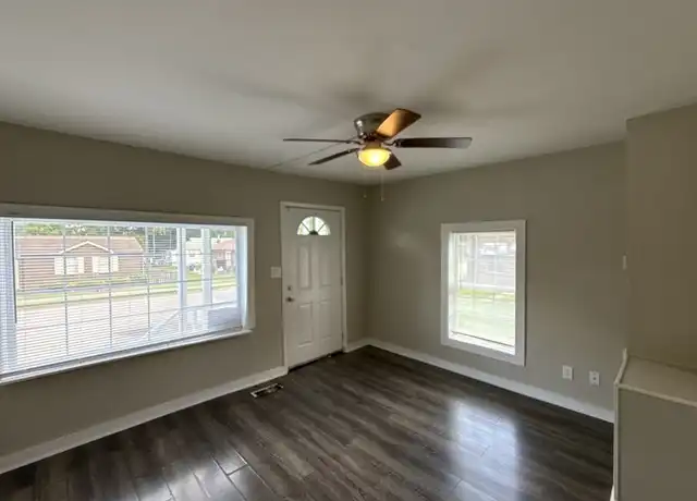Property at 1209 W Bank St, Salisbury, NC, 28144, 2 beds, 1 bath, [object Object]