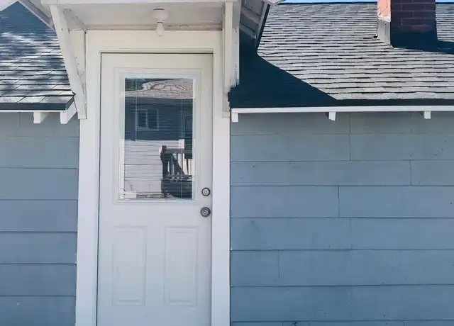 Property at 115 N Jackson St, Moscow, ID, 83843, 1 bed, 1 bath, [object Object]