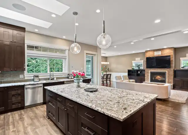 Property at 9842 NE 29th St, Bellevue, WA, 98004, 5 beds, 3.5 baths, [object Object]
