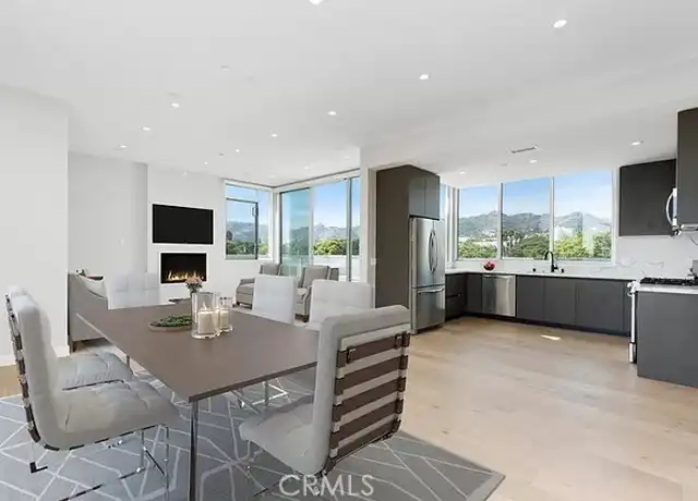 Property at 1148 N Detroit St Ph 4, West Hollywood, CA, 90046, 2 beds, 2.5 baths, [object Object]