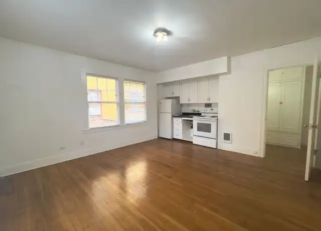 Property at Greenway Apartments - 1958 NW Irving St, Portland, OR, 97209, 0 beds, 1 bath, [object Object]