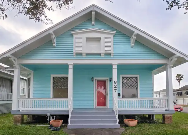 Property at 827 Broadway St, Galveston, TX, 77550, 4 beds, 2 baths, [object Object]