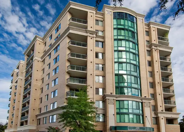 Photo of 2201 Wilson Blvd, Arlington, VA 22201