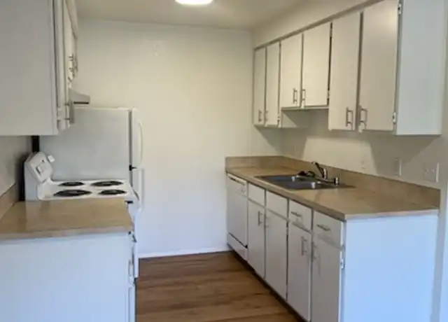 Property at Viking Suites - 1471 Moore St, Bellingham, WA, 98229, 2 beds, 2 baths, [object Object]