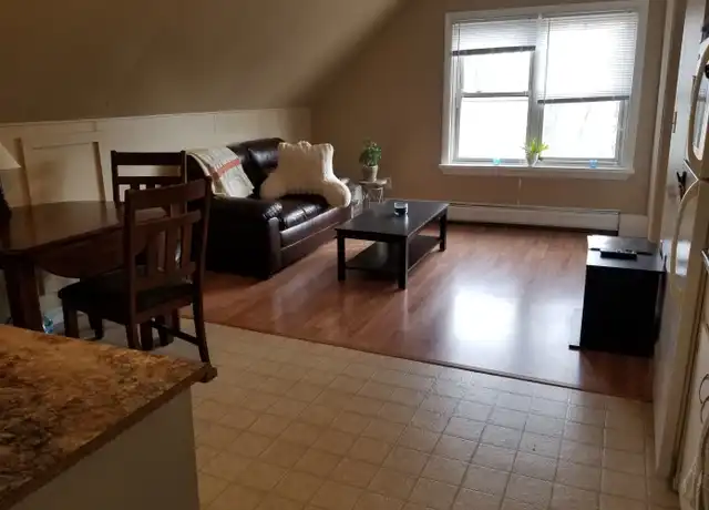 Property at 11 Thatcher St, Bangor, ME, 04401, 1 bed, 1 bath, [object Object]