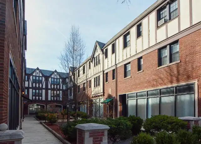Property at 891 Green Bay Rd Unit 71B, Winnetka, IL, 60093, 2 beds, 1 bath, [object Object]