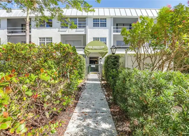Property at 72 7th St S #208, Naples, FL, 34102, 1 bed, 1 bath, [object Object]