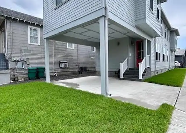 Property at 128 Papworth Ave, Metairie, LA, 70005, 2 beds, 2.5 baths, [object Object]