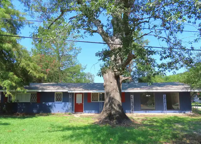 Property at 501 Mount Sylvan St, Lindale, TX, 75771, 3 beds, 1 bath, [object Object]
