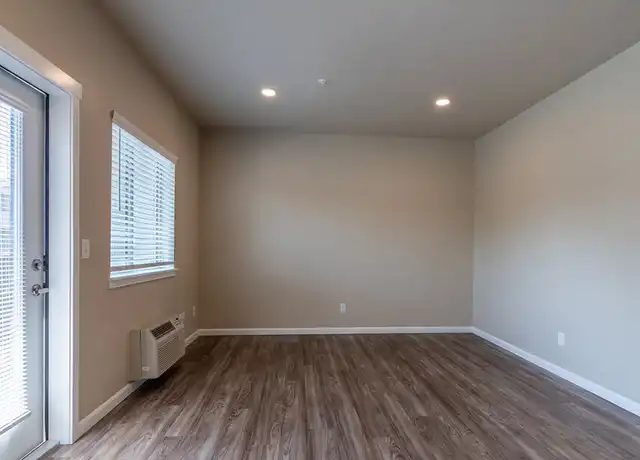 Property at Spring Woods Apartments - 4040 Hayesville Dr NE, Salem, OR, 97305, 1 bed, 1 bath, [object Object]
