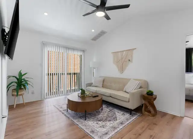 Property at 6903 Deatonhill Dr #23, Austin, TX, 78745, 1 bed, 1 bath, [object Object]