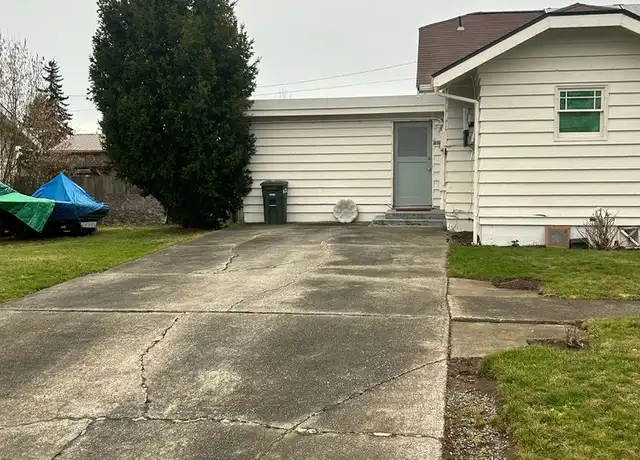 Property at 2439 Moore St, Bellingham, WA, 98229, 1 bed, 1 bath, [object Object]
