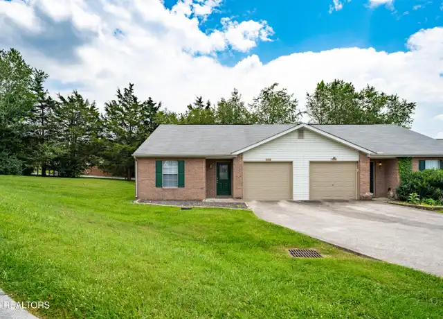 Property at 322 Hawthorne Oaks Way, Powell, TN, 37849, 2 beds, 2 baths, [object Object]