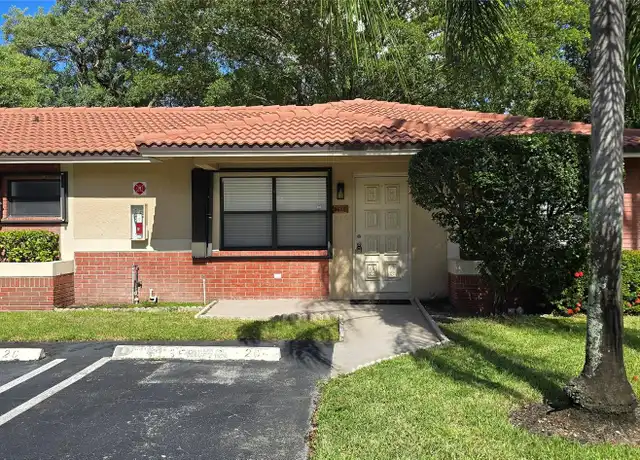 Property at 9611 NW 4th St, Coral Springs, FL, 33071, 2 beds, 2 baths, [object Object]